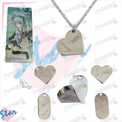 Changes in heart-shaped necklace Hatsune